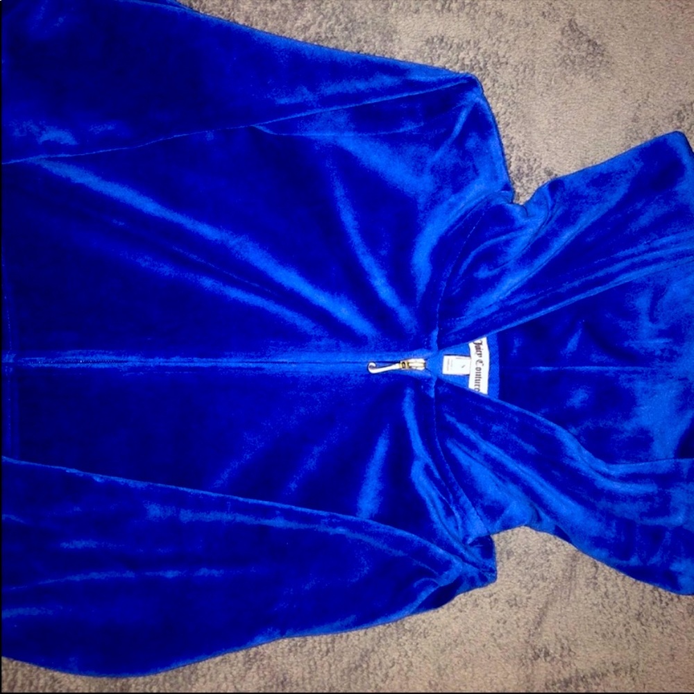 🍒3/35$ Juicy couture sweater